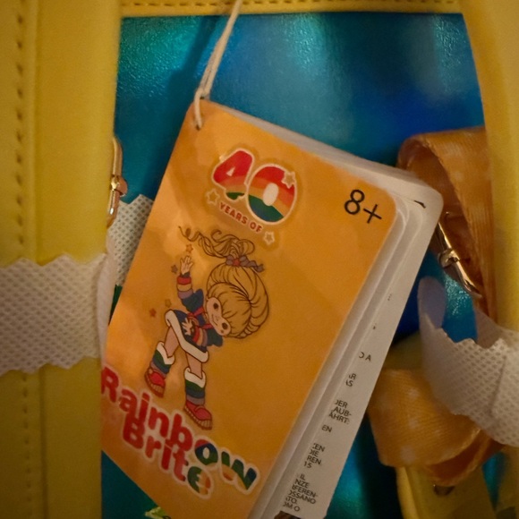 THROWBACK Rainbow Brite Loungefly Mini Backpack - Picture 6 of 6